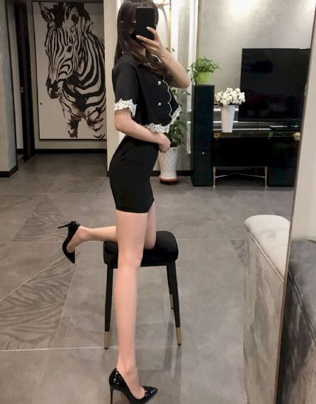 被门卫大爷揉的校花_暖暖免费观看视频